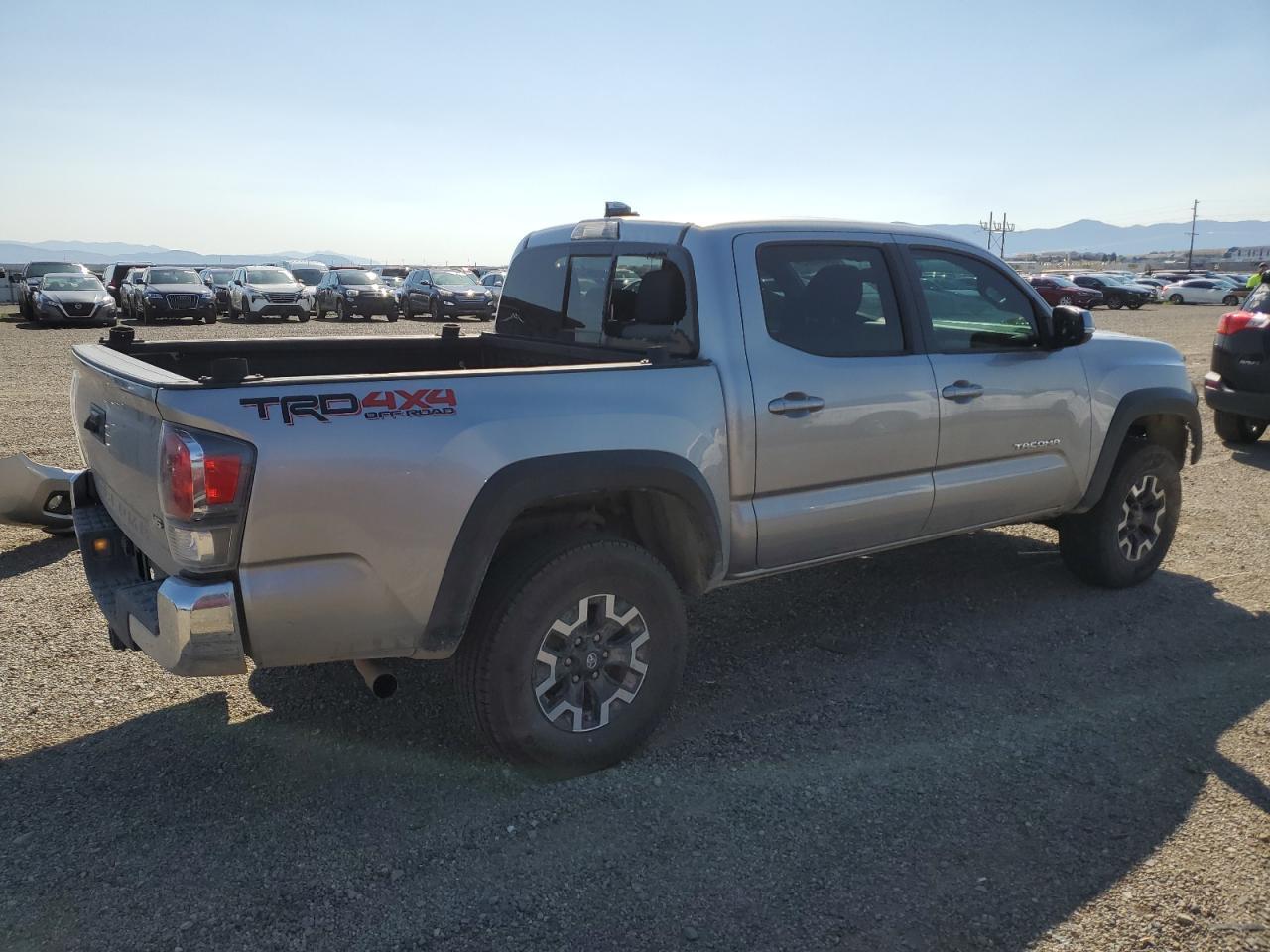 2021 Toyota Tacoma Double Cab - Фото 3
