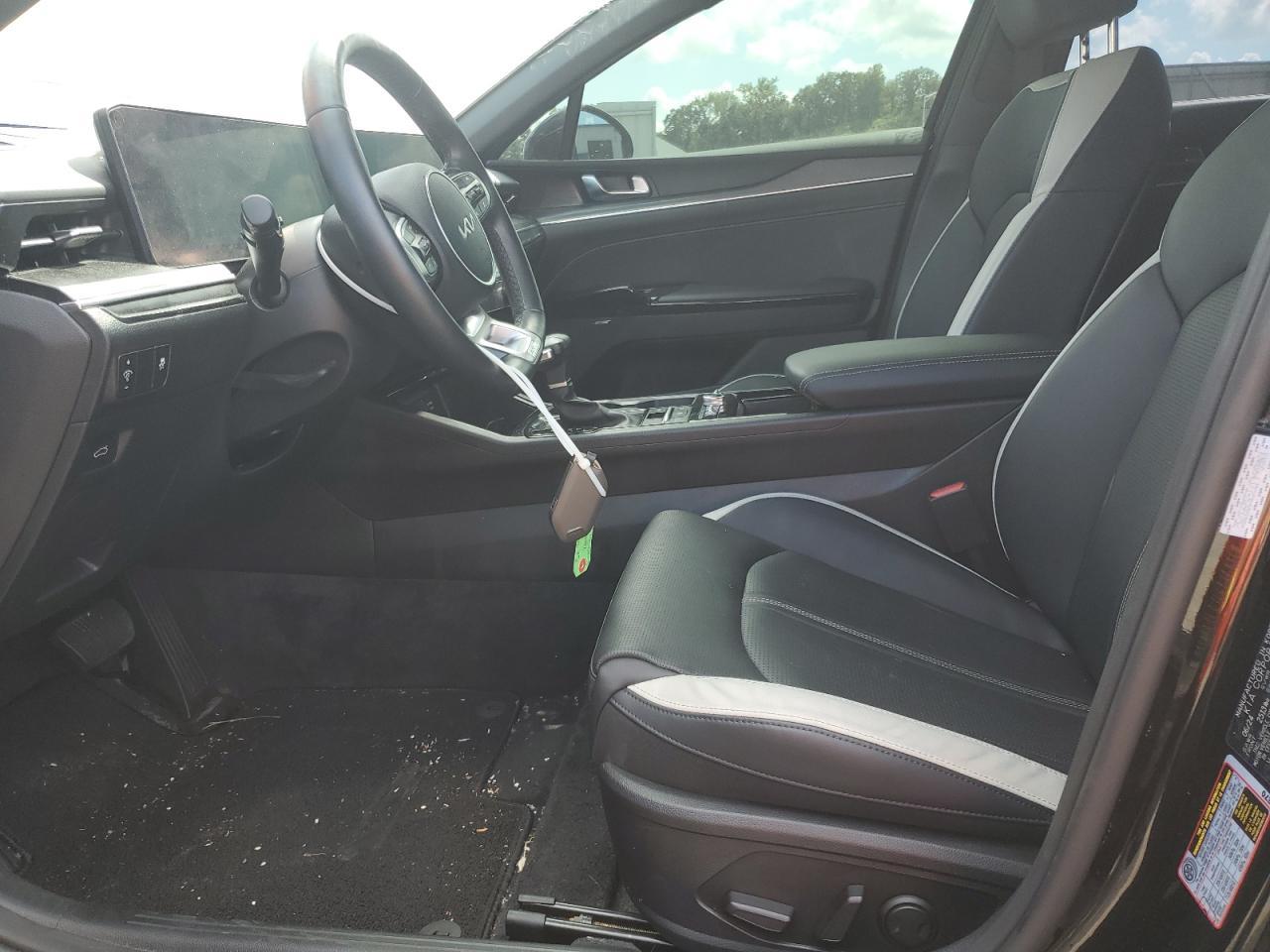 2025 Kia K5 Gt Line - Image 7