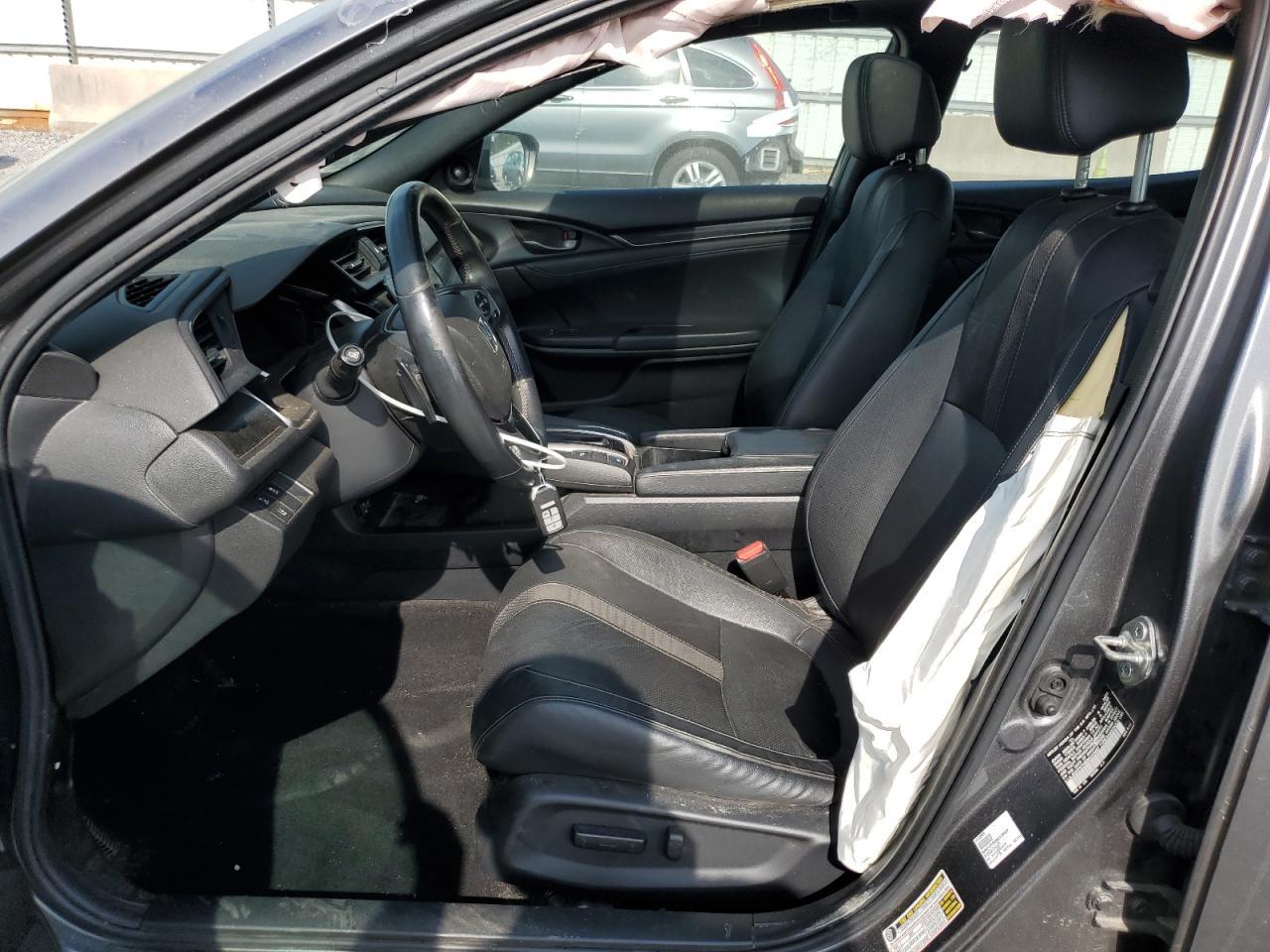 2021 Honda Civic Sport Touring - Image 7