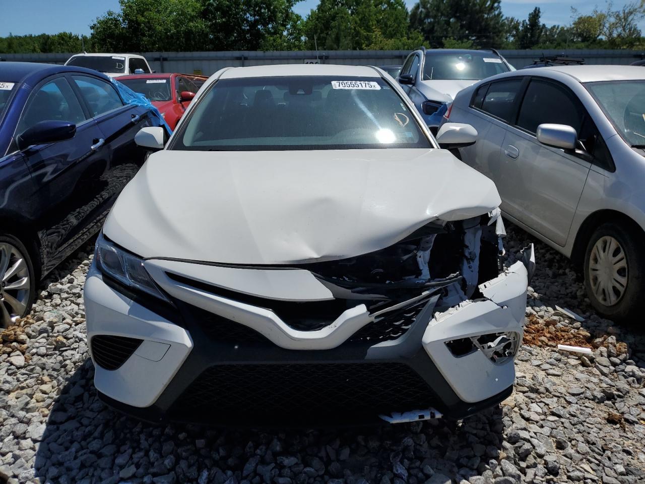 2018 Toyota Camry L - Image 5