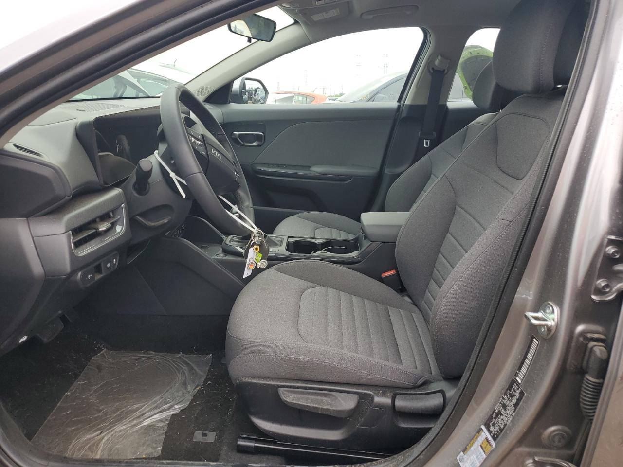 2025 Kia K4 Ex - Image 7