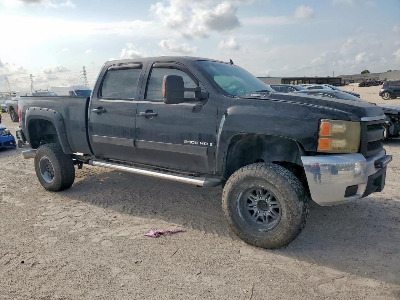 2007 Chevrolet Silverado K2500 Heavy Duty - Фото 4