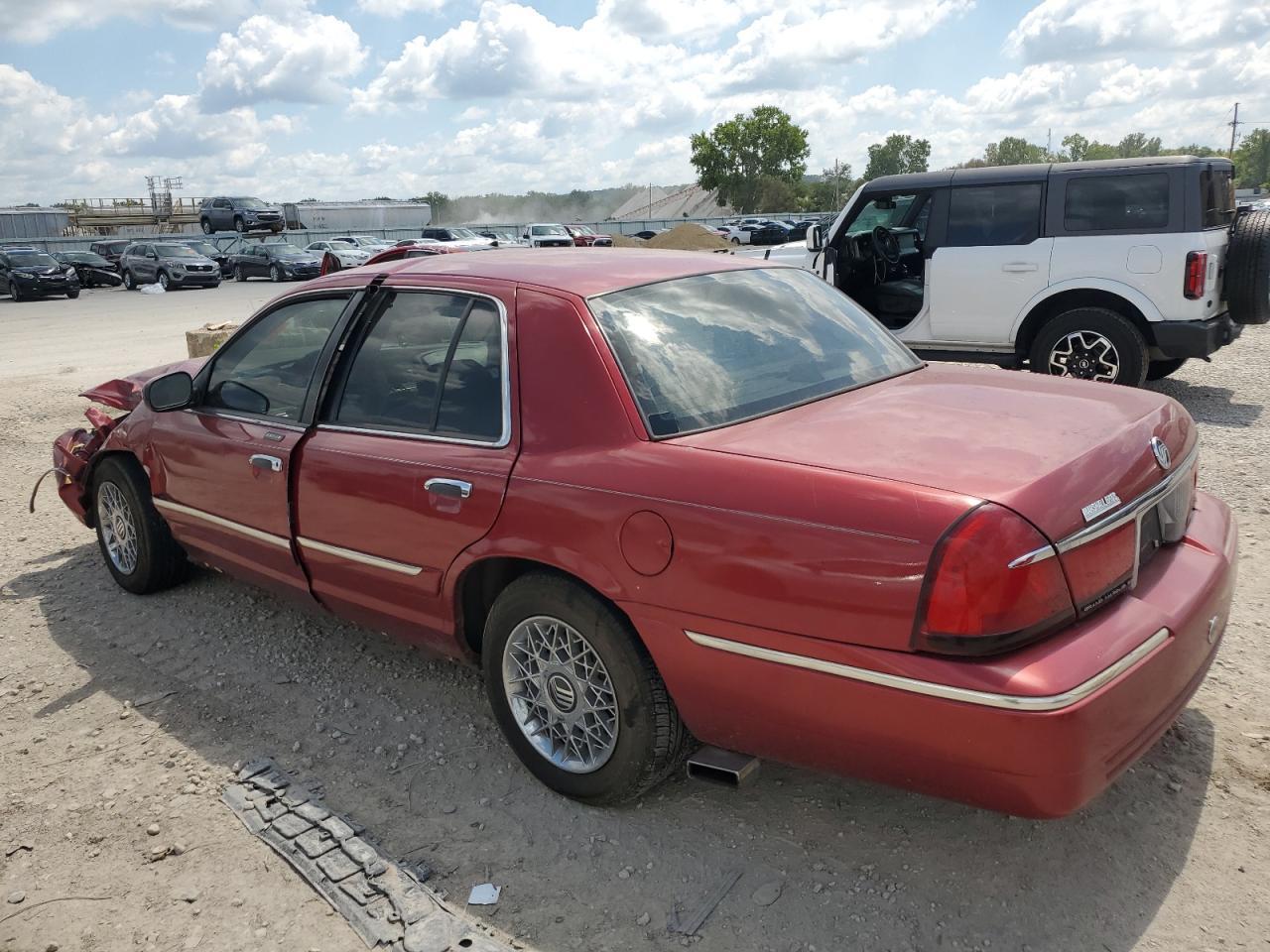 1999 Mercury Grand Marquis Gs - Фото 2