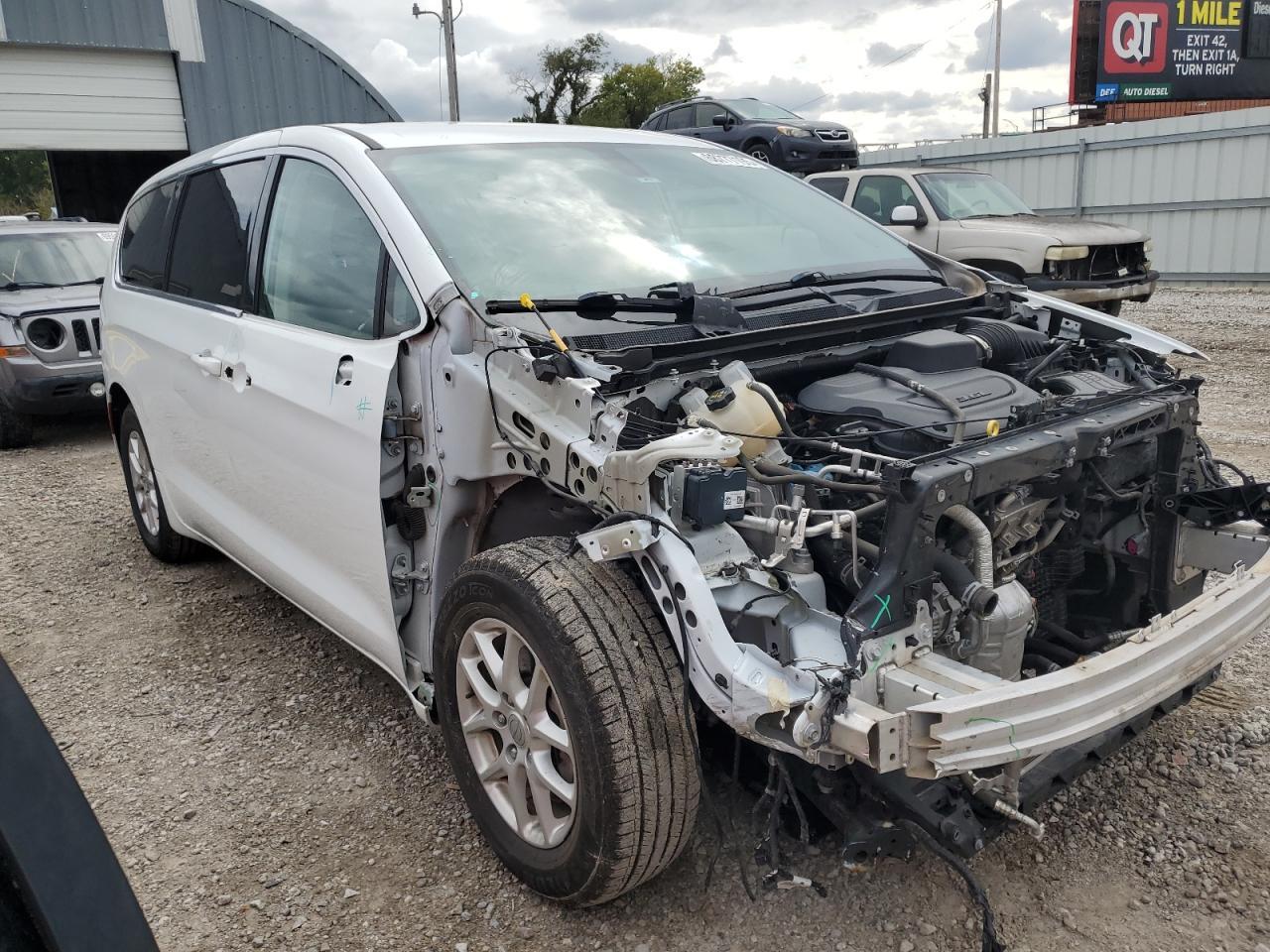 2020 Chrysler Voyager Lx - Фото 4