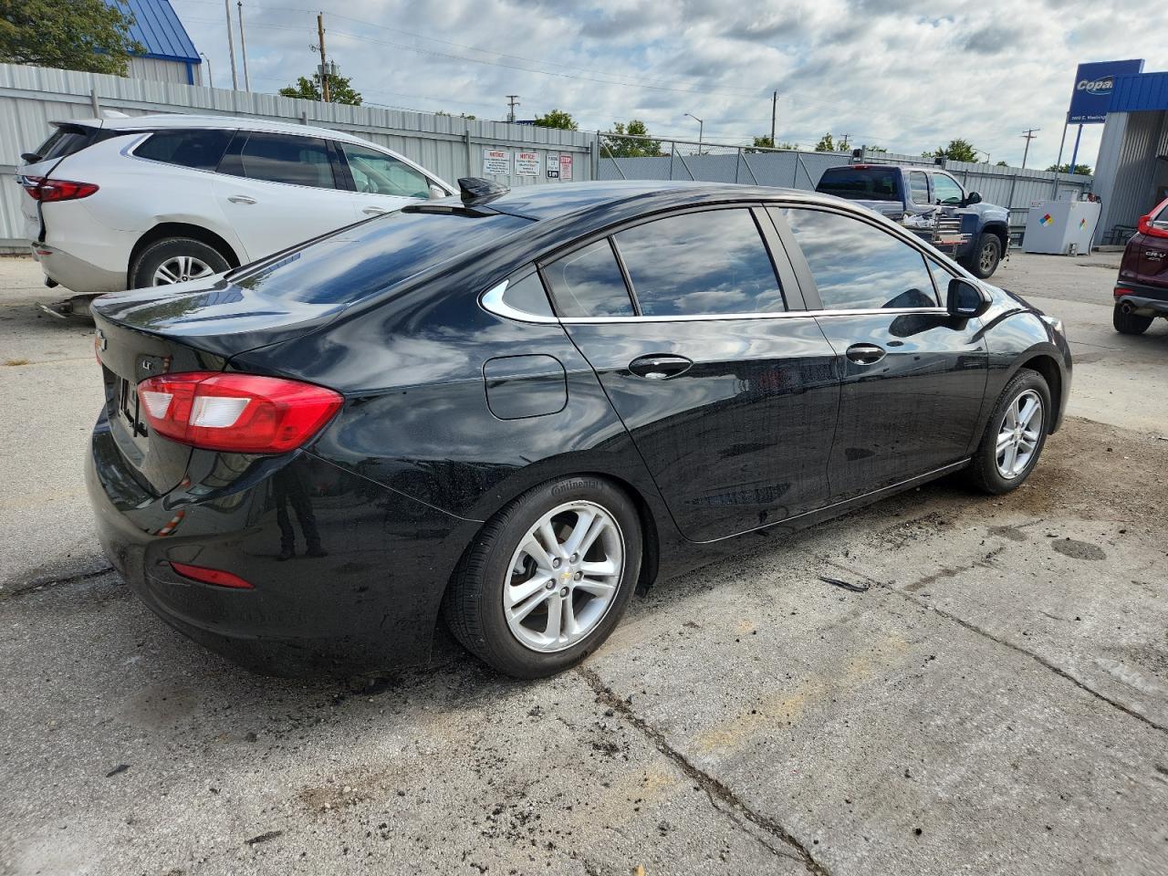 2017 Chevrolet Cruze Lt - Image 3