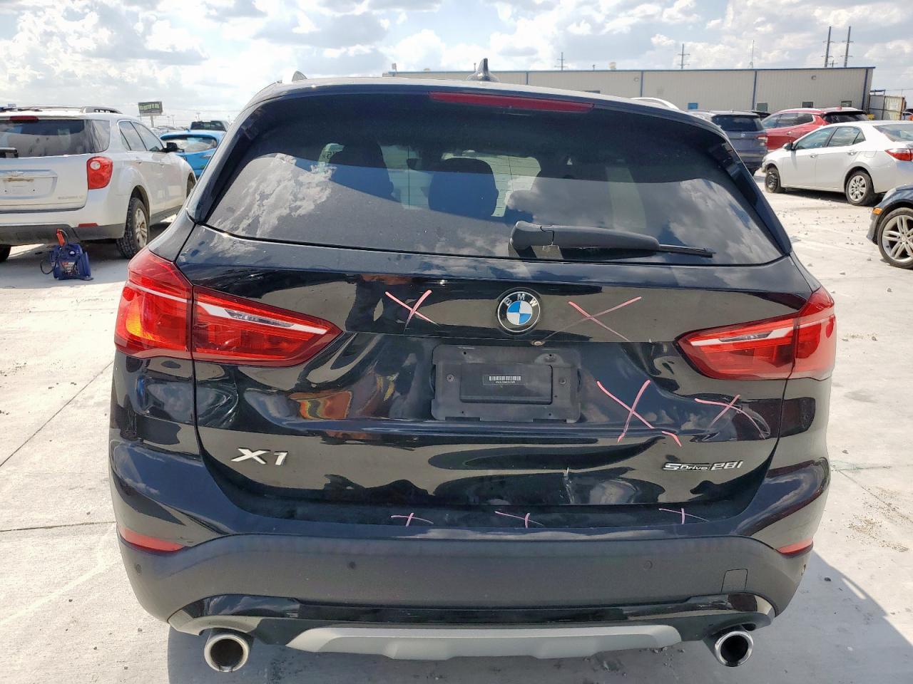2021 BMW X1 Sdrive28I - Фото 6