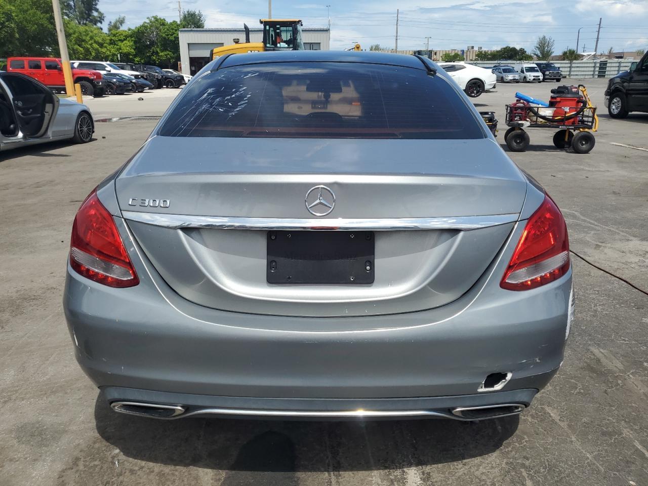 2016 Mercedes-Benz C 300 - Фото 6