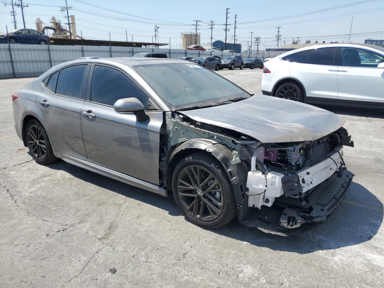2025 Toyota Camry Xse - Image 4