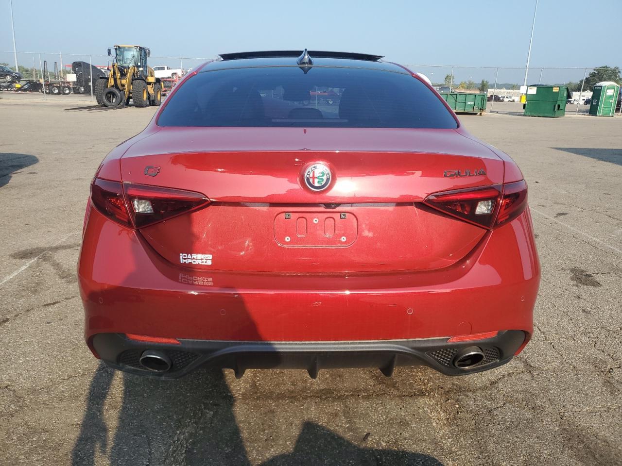 2018 Alfa Romeo Giulia Ti - Фото 6