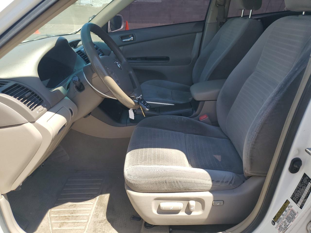 2005 Toyota Camry Le - Фото 7