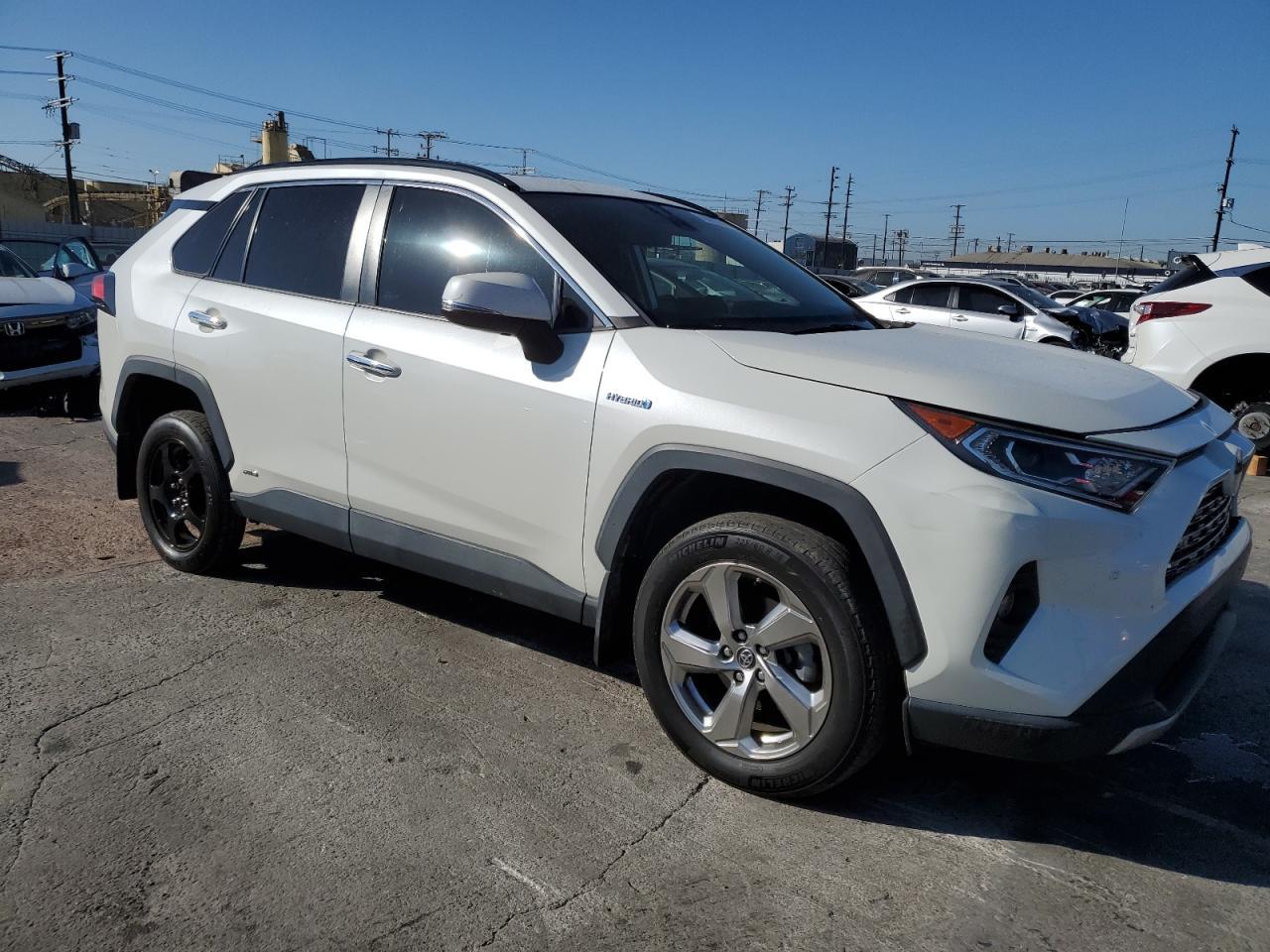 2019 Toyota Rav4 Limited - Image 4