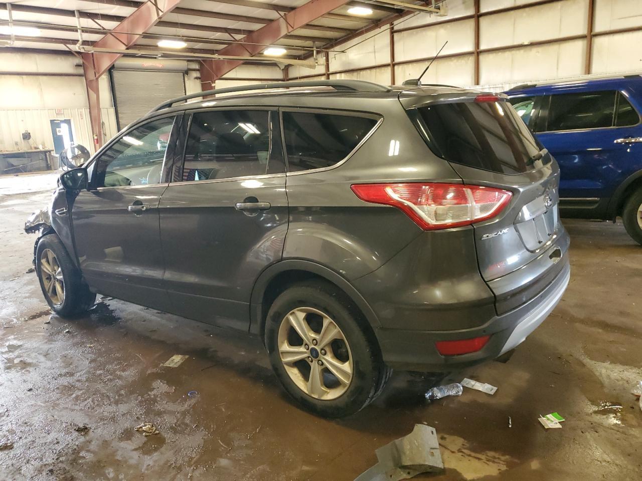 2016 Ford Escape Se - Фото 2