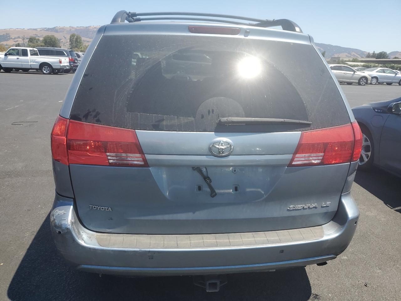 2004 Toyota Sienna Ce - Фото 6