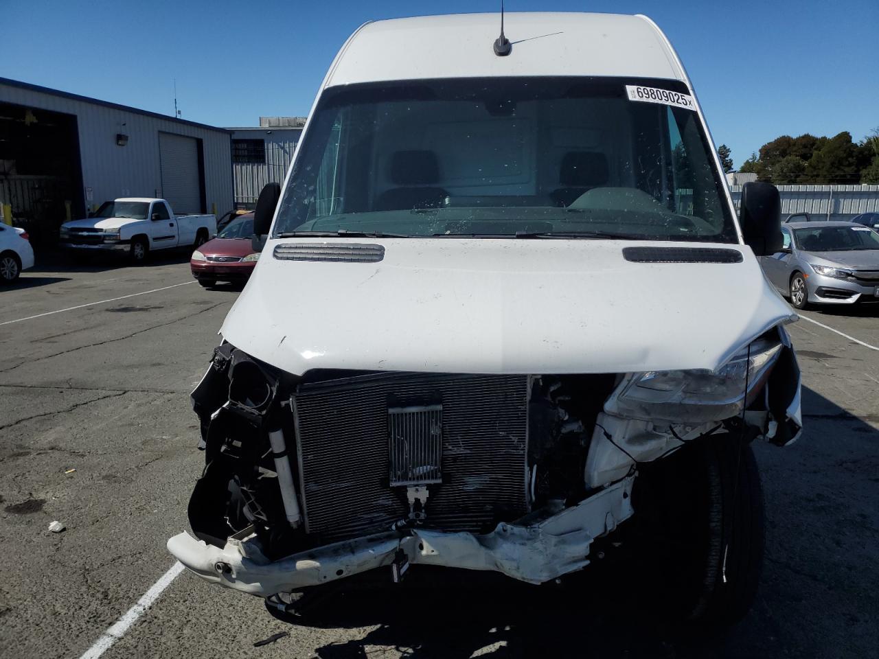 2023 Mercedes-Benz Sprinter 2500 - Image 5