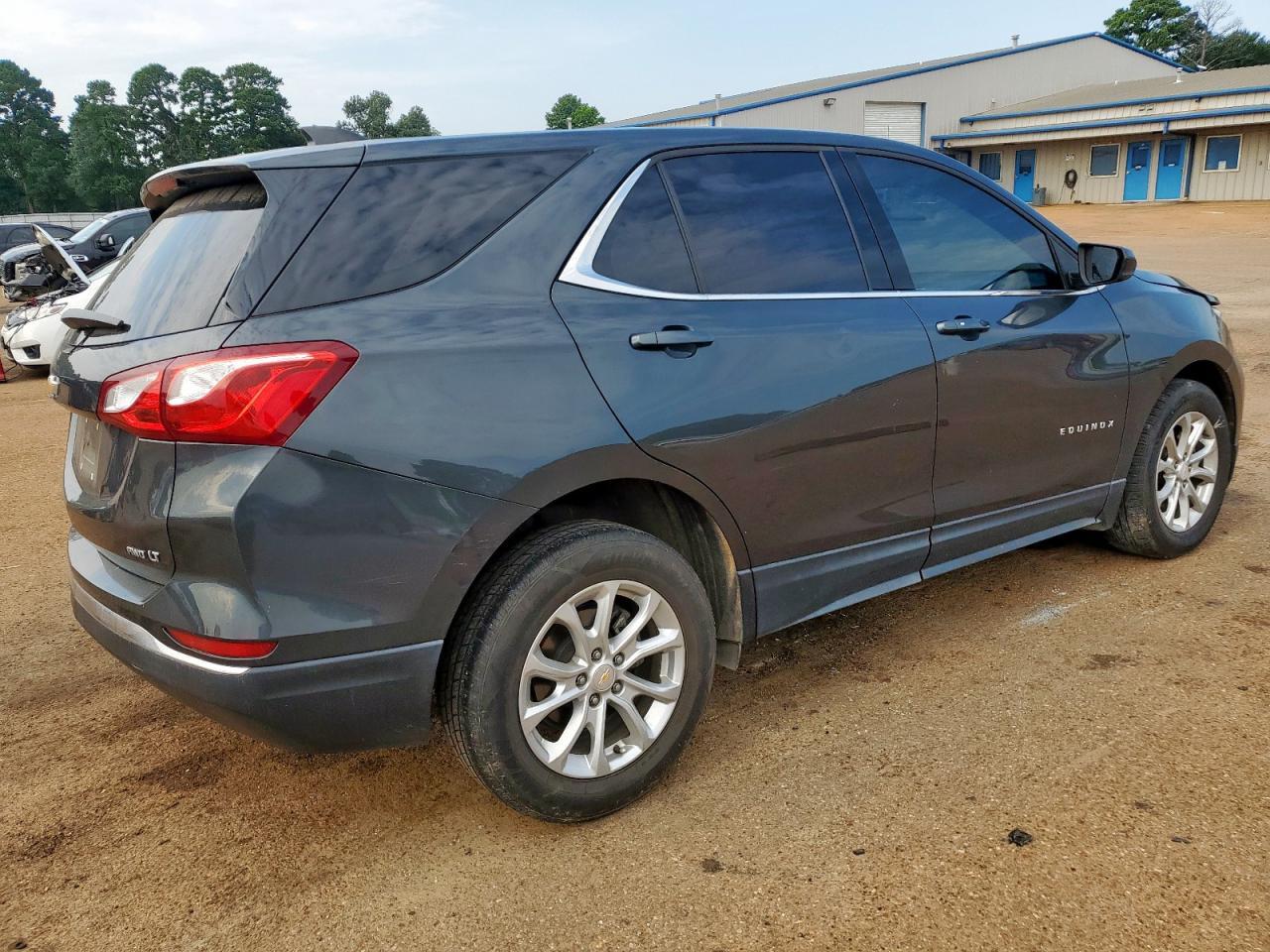2020 Chevrolet Equinox Lt - Фото 3