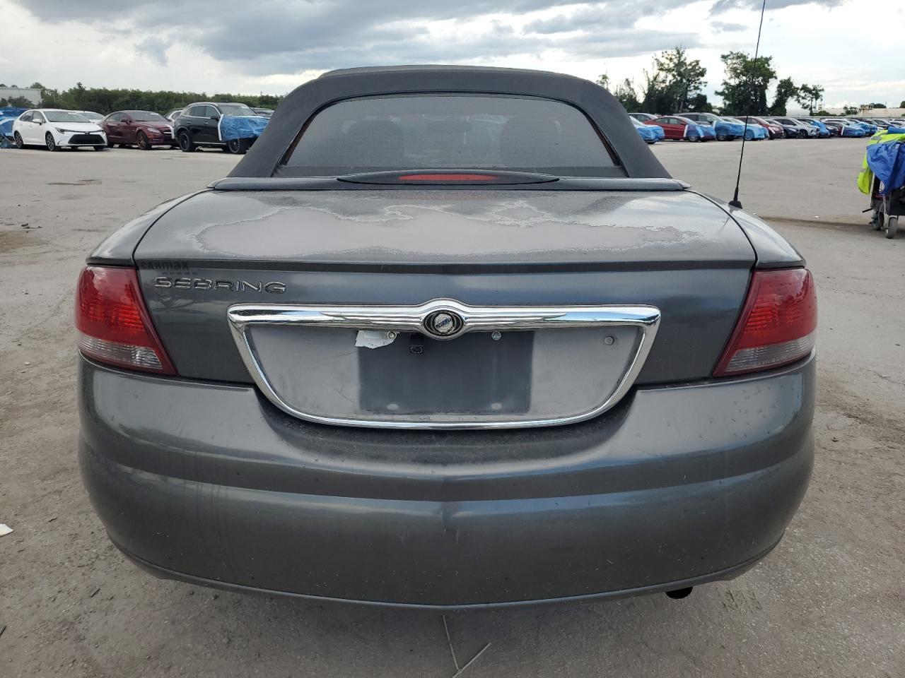 2004 Chrysler Sebring Lx - Image 6