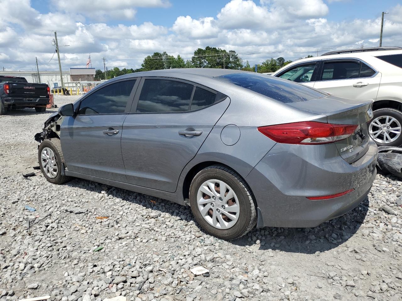 2018 Hyundai Elantra Se - Image 2