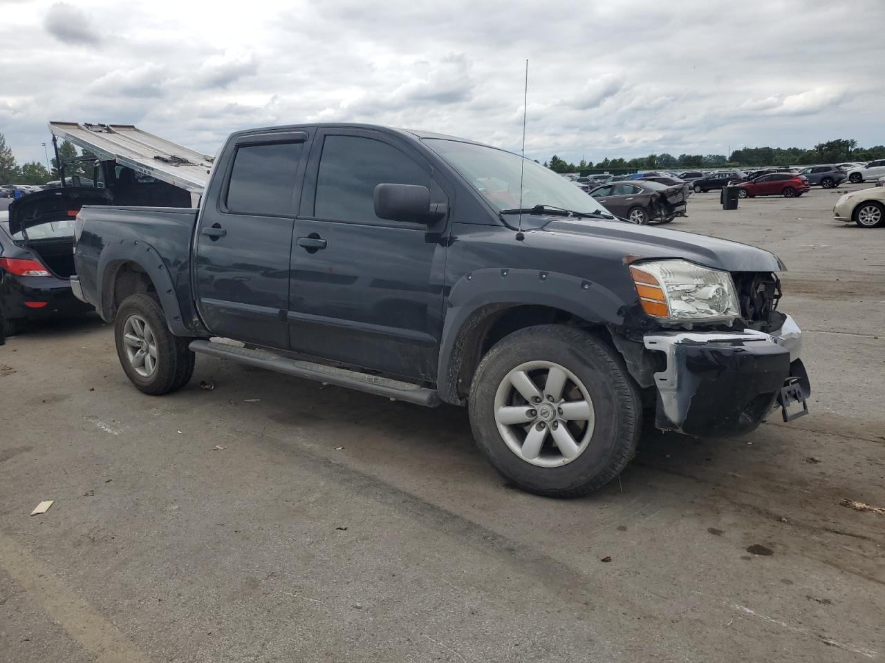 2015 Nissan Titan S - Image 4