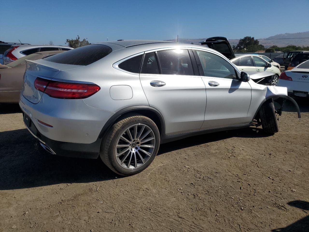 2019 Mercedes-Benz Glc Coupe 300 4Matic - Фото 3