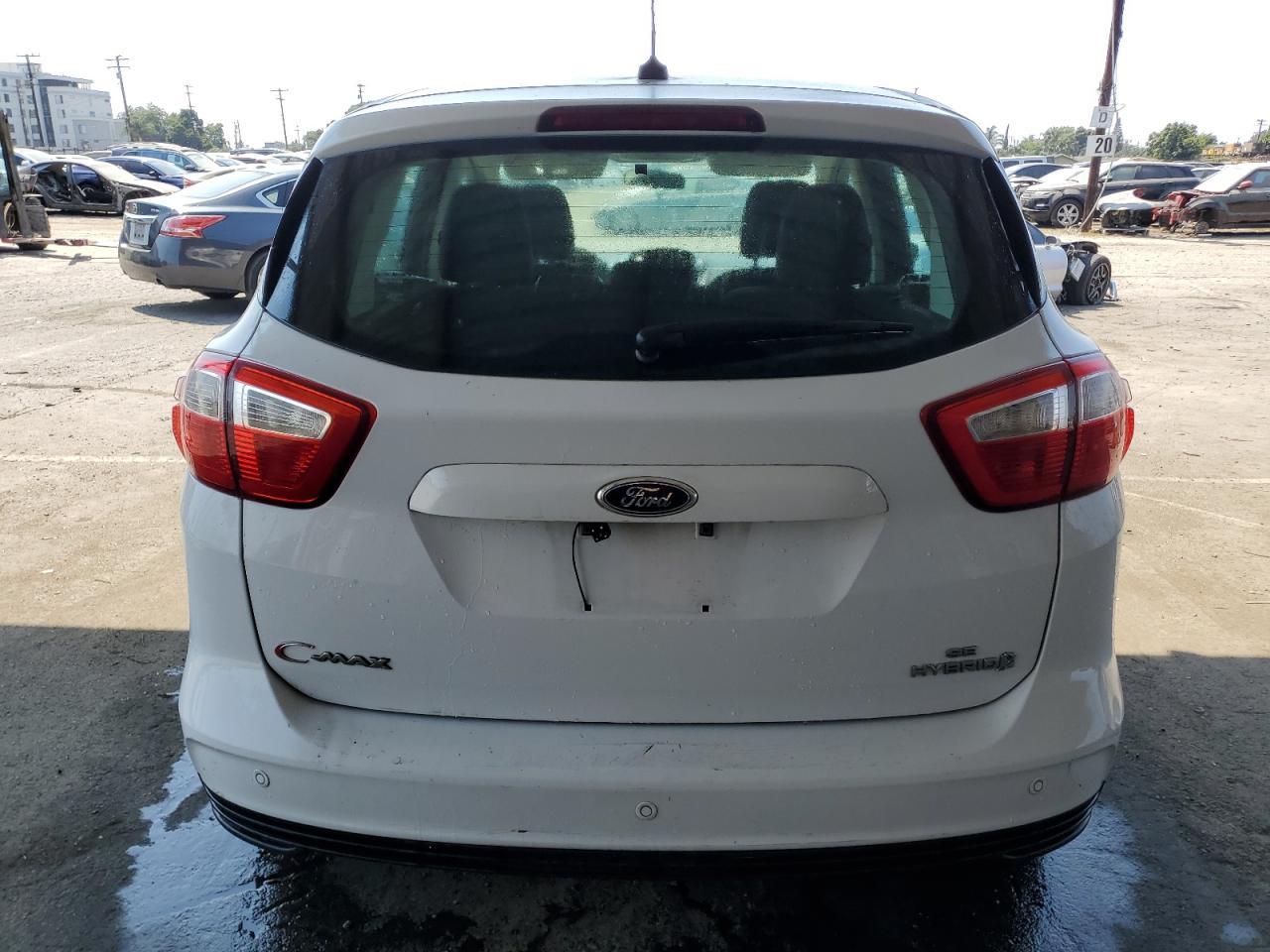 2014 Ford C-Max Se - Фото 6