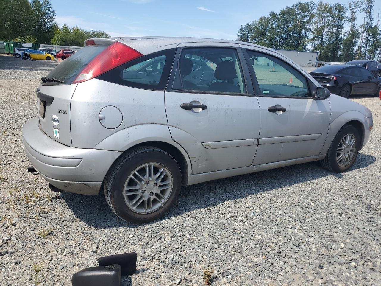 2005 Ford Focus Zx5 - Фото 3