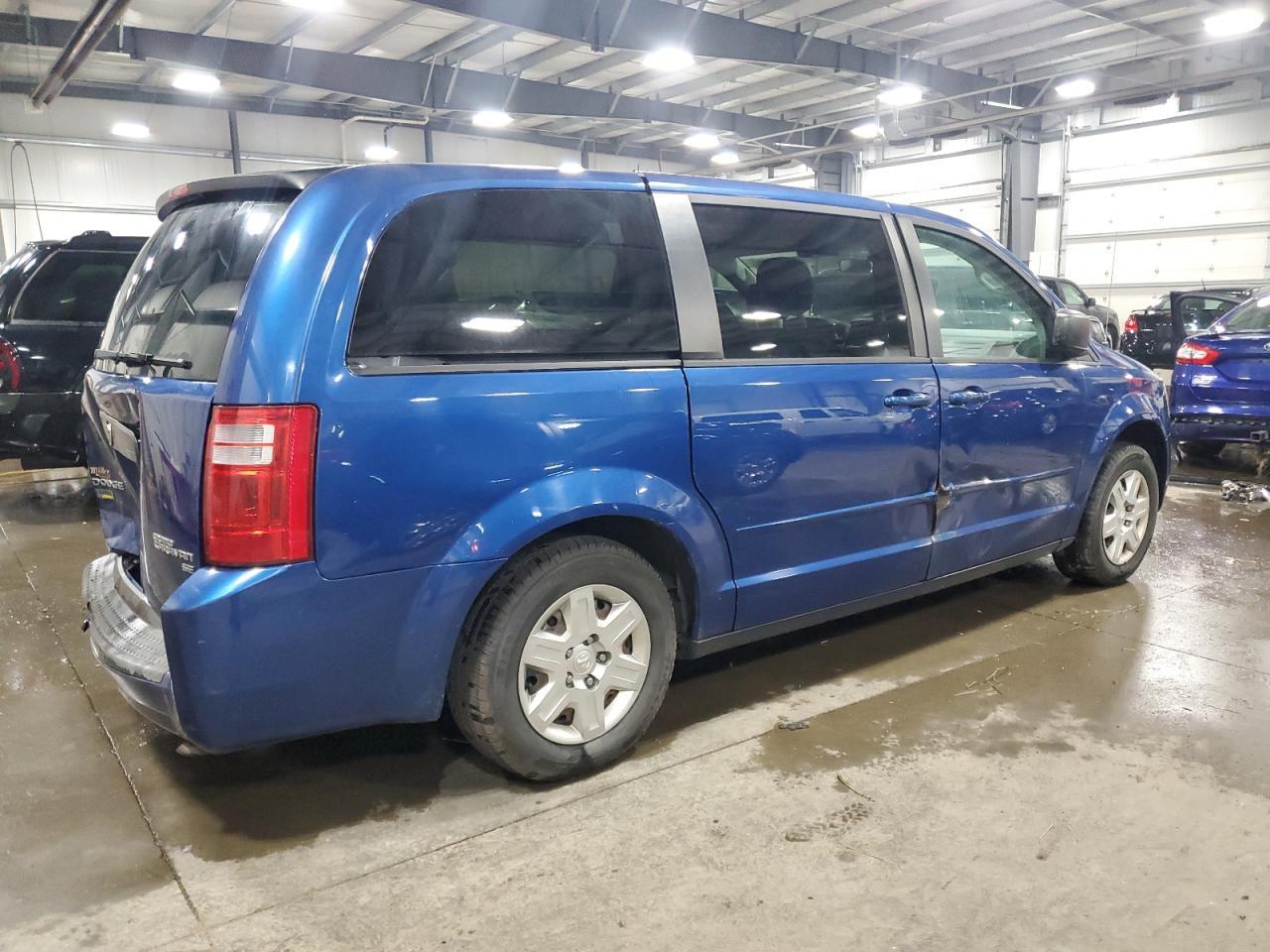 2010 Dodge Grand Caravan Se - Image 3