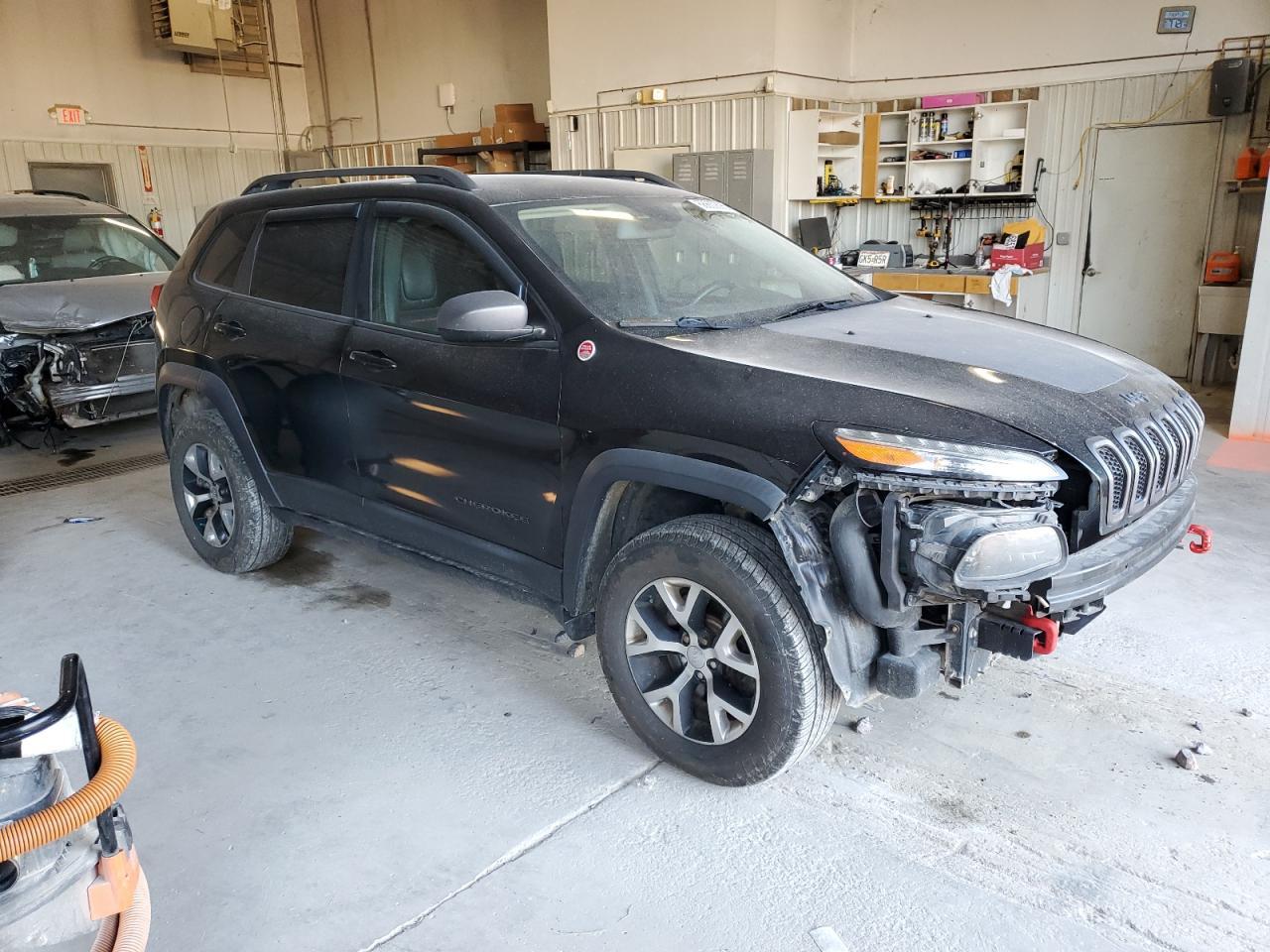 2015 Jeep Cherokee Trailhawk - Фото 4