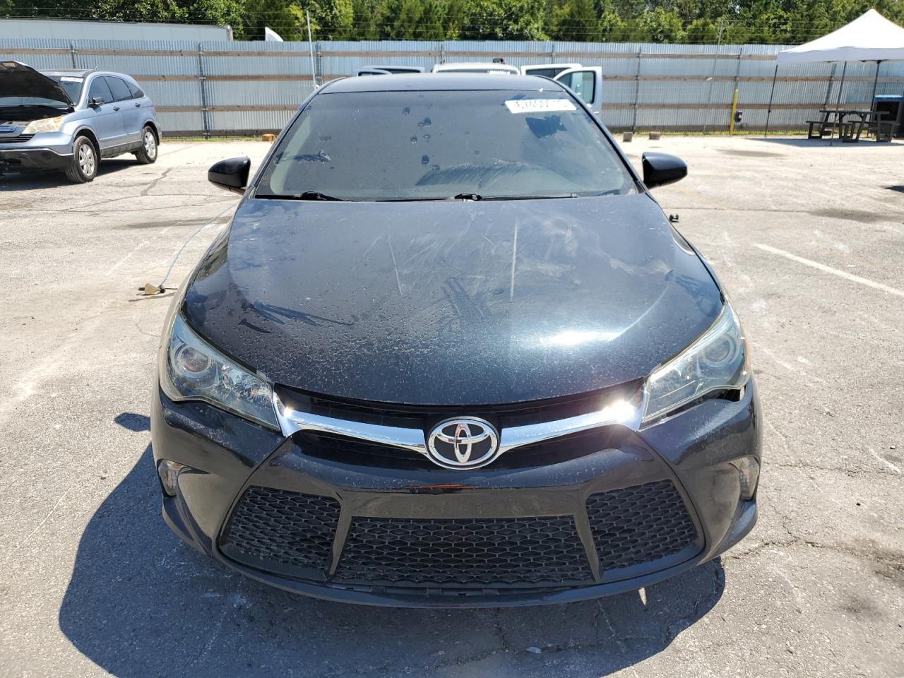 2017 Toyota Camry Le - Фото 5