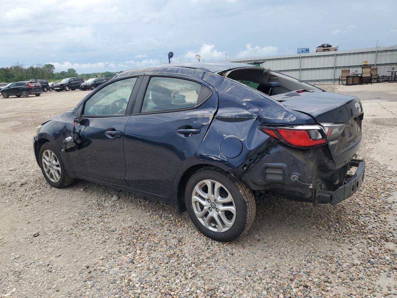 2017 Toyota Yaris Ia - Image 2