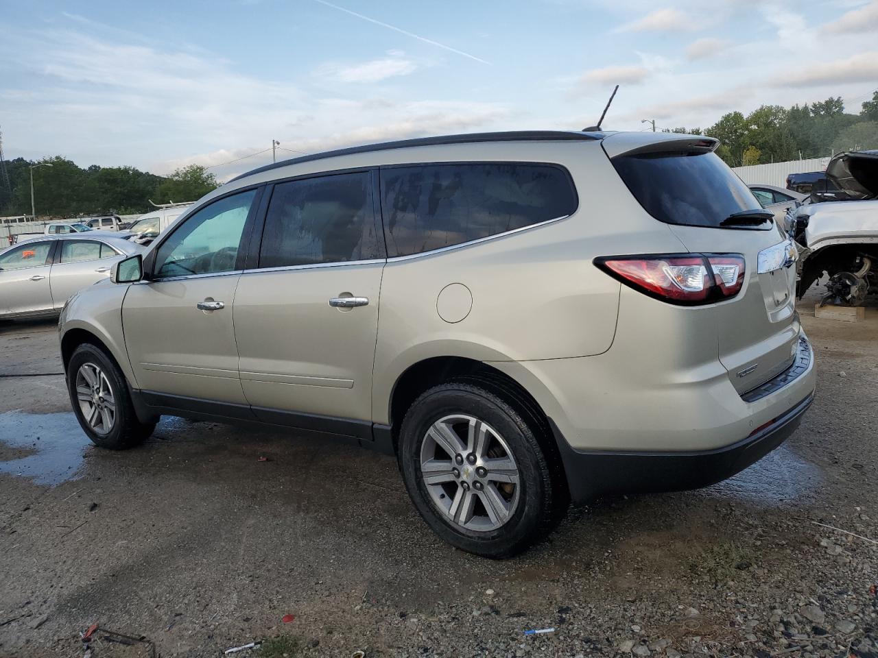2015 Chevrolet Traverse Lt - Фото 2