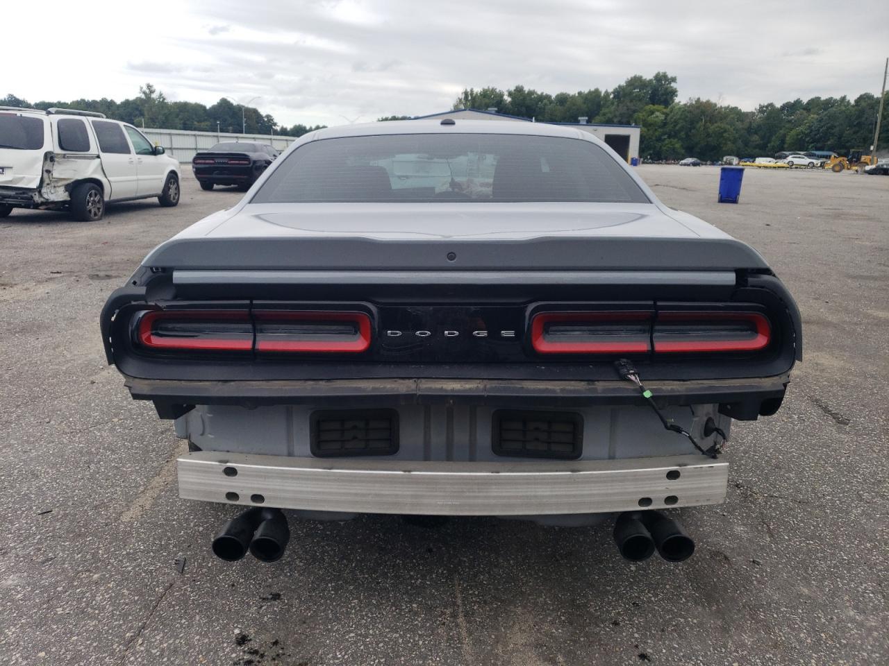 2020 Dodge Challenger R/T - Фото 6