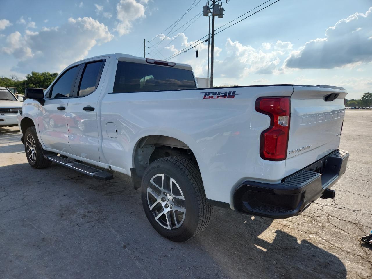 2019 Chevrolet Silverado K1500 Trail Boss Custom - Image 2