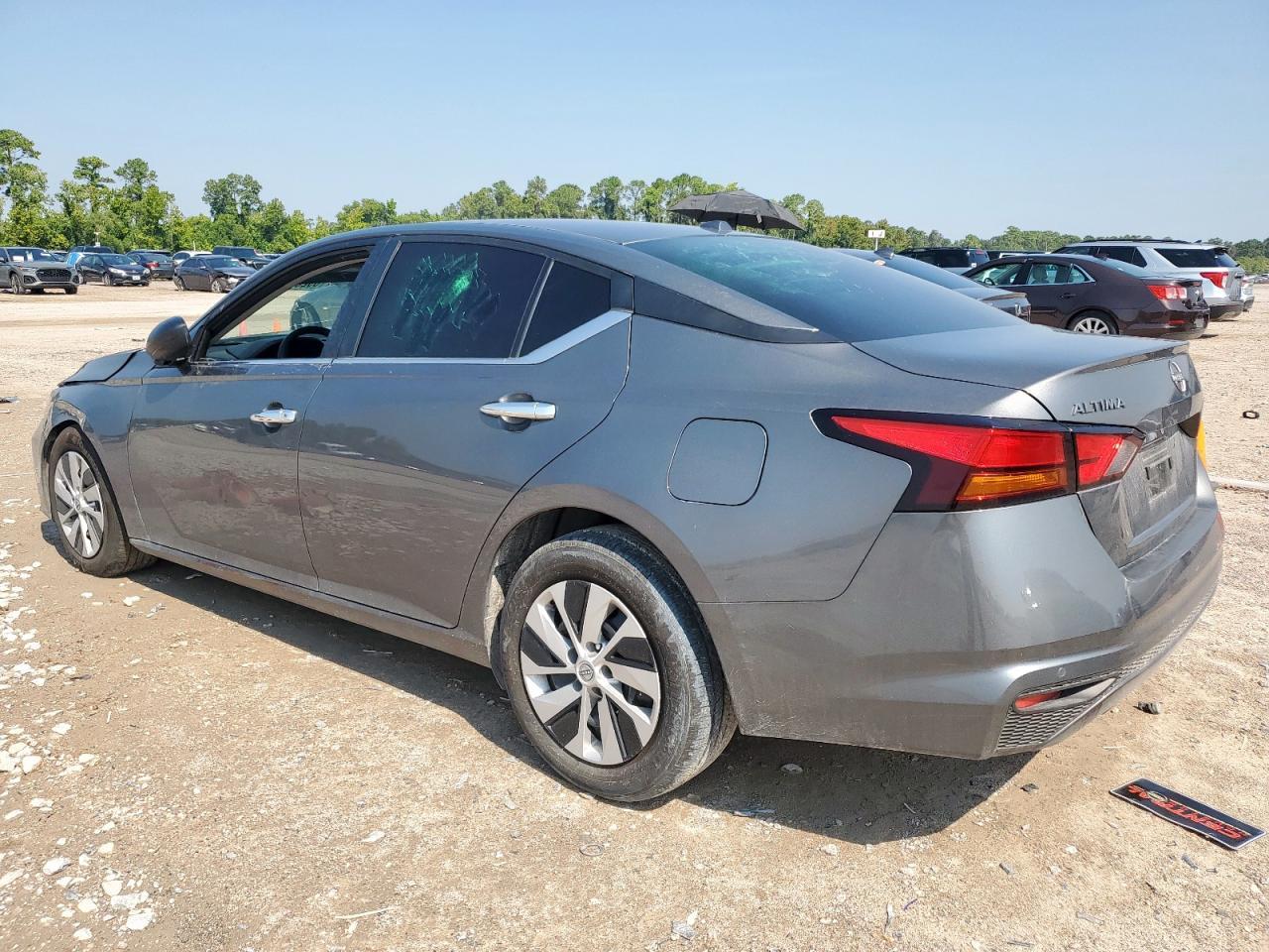 2025 Nissan Altima S - Image 2