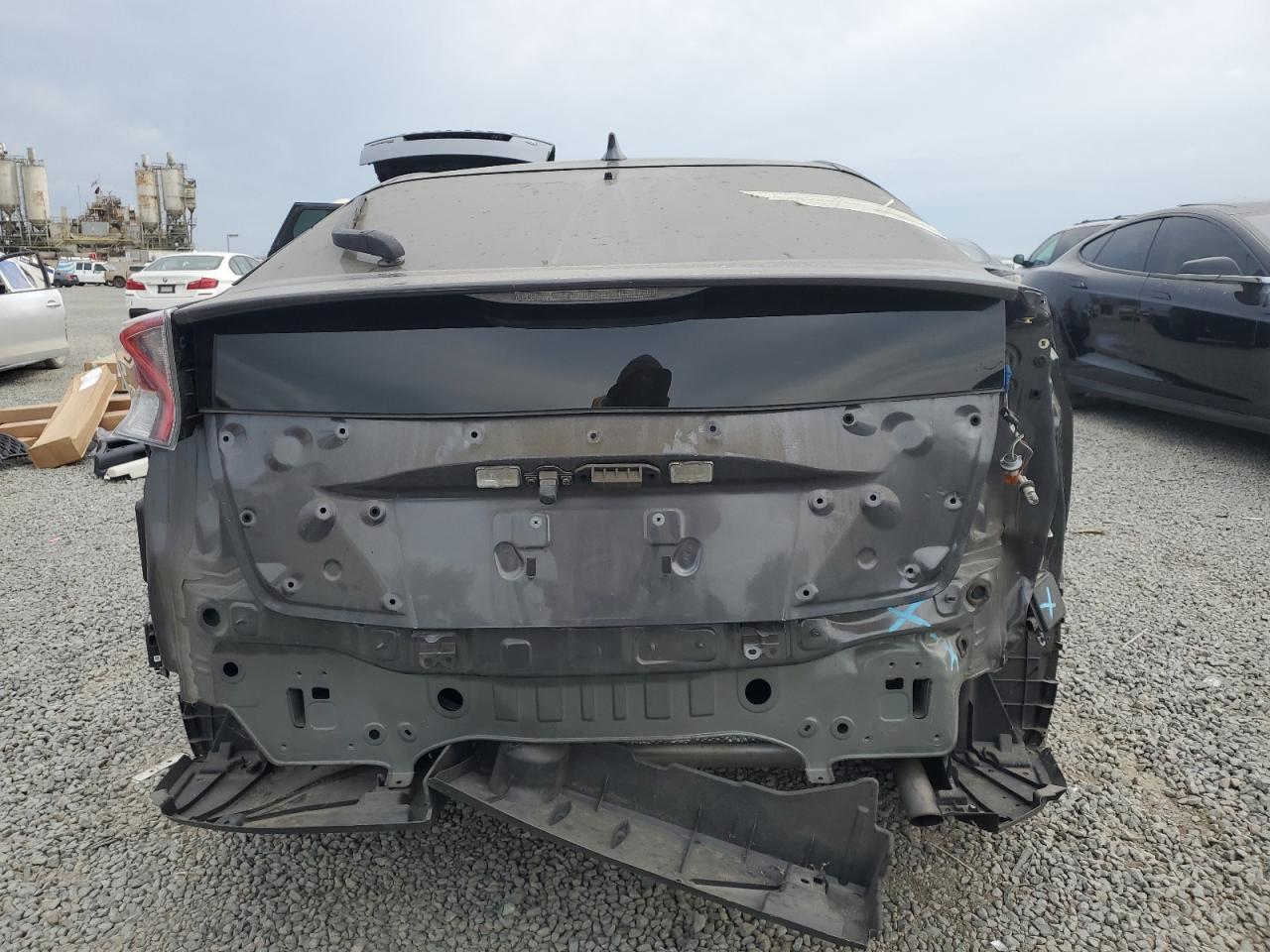 2017 Toyota Prius - Фото 6
