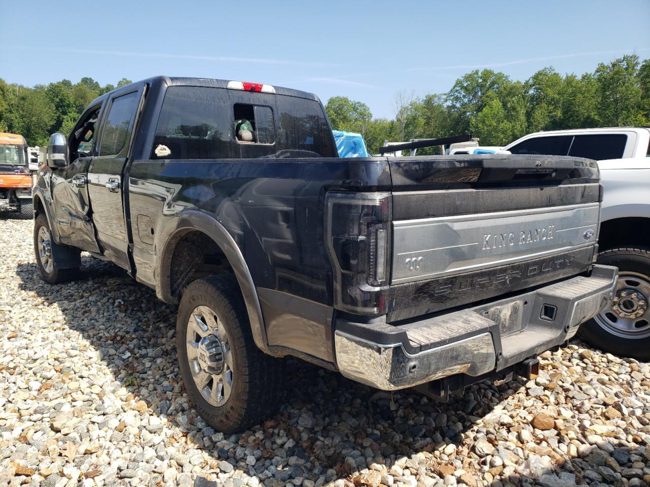 2019 Ford F350 Super Duty - Фото 2
