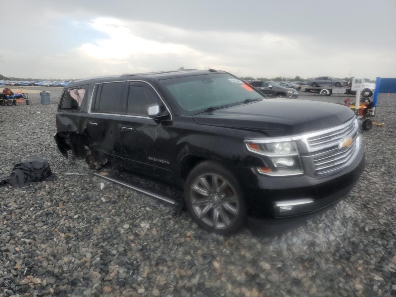 2018 Chevrolet Suburban C1500 Premier - Фото 4