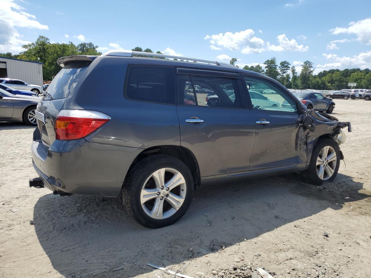 2010 Toyota Highlander Limited - Image 3