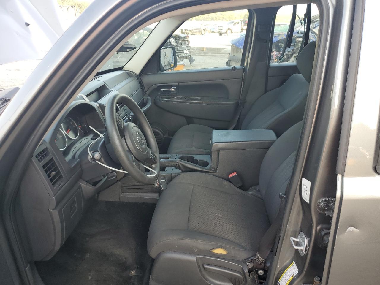 2012 Jeep Liberty Sport - Image 7