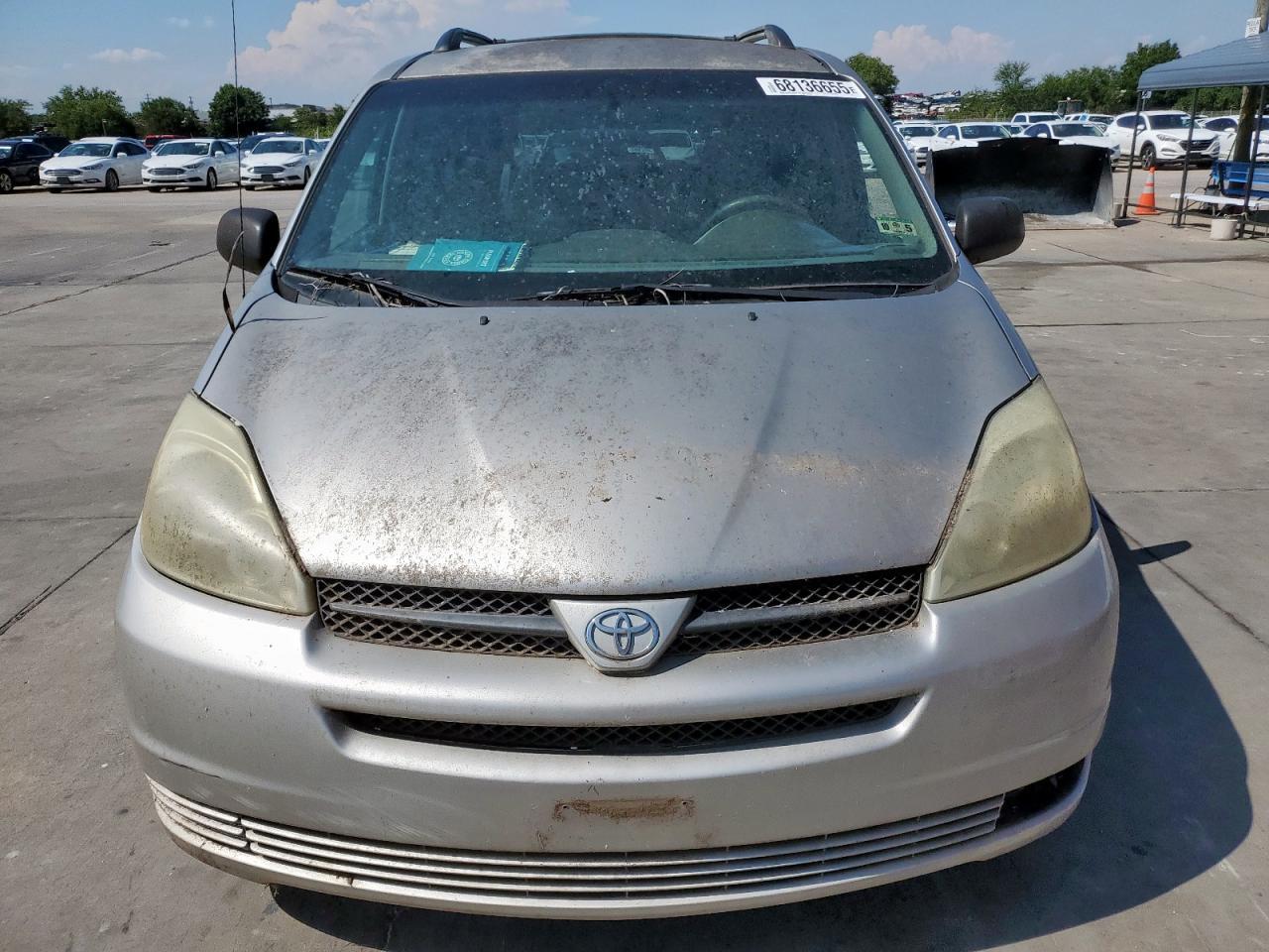 2004 Toyota Sienna Ce - Image 5