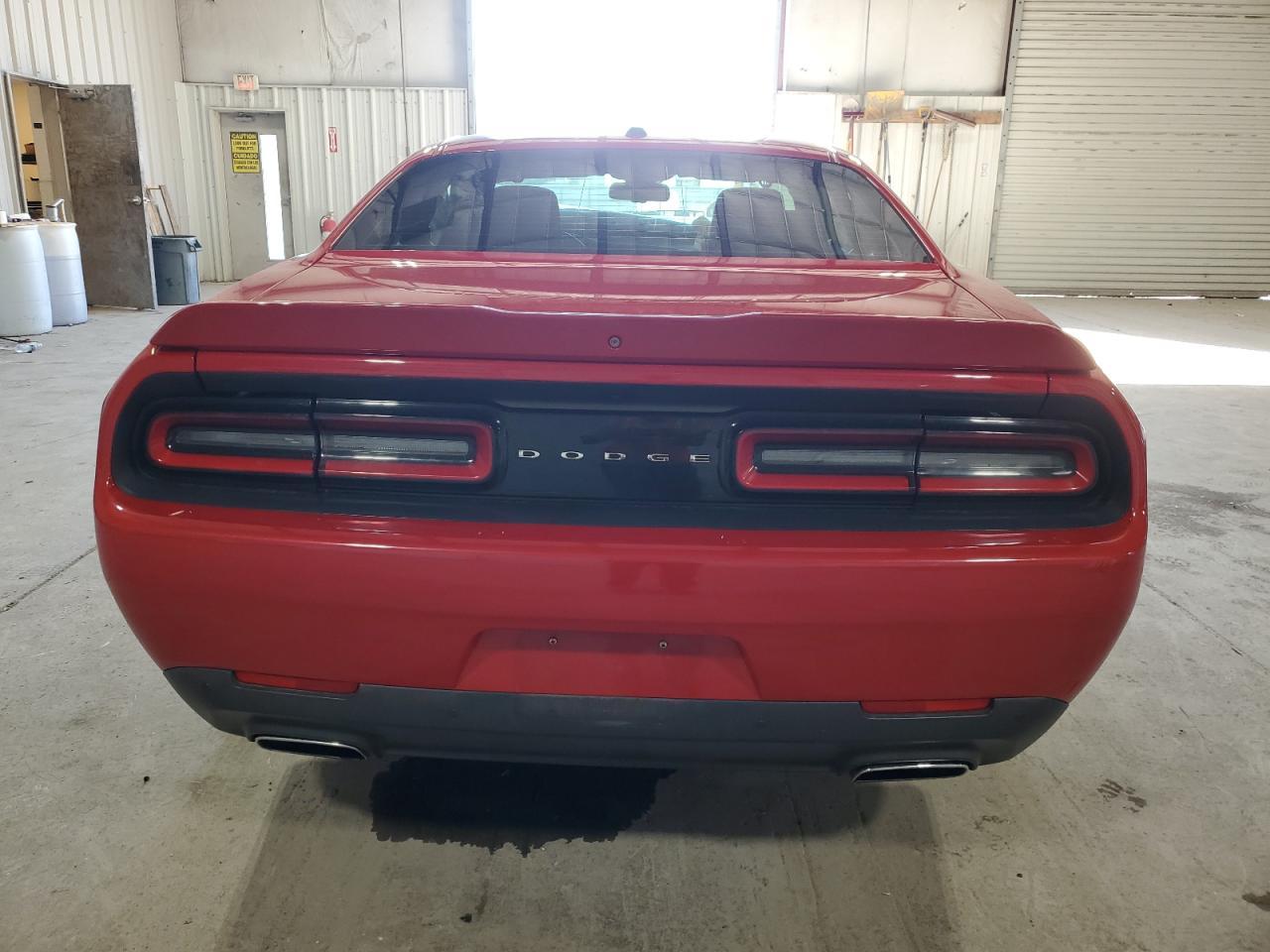 2015 Dodge Challenger Sxt - Image 6