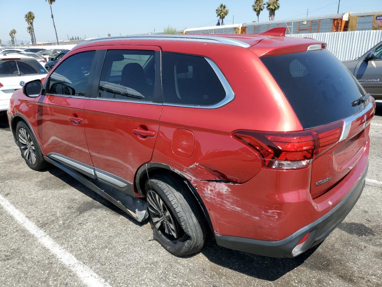 2019 Mitsubishi Outlander Se - Фото 2