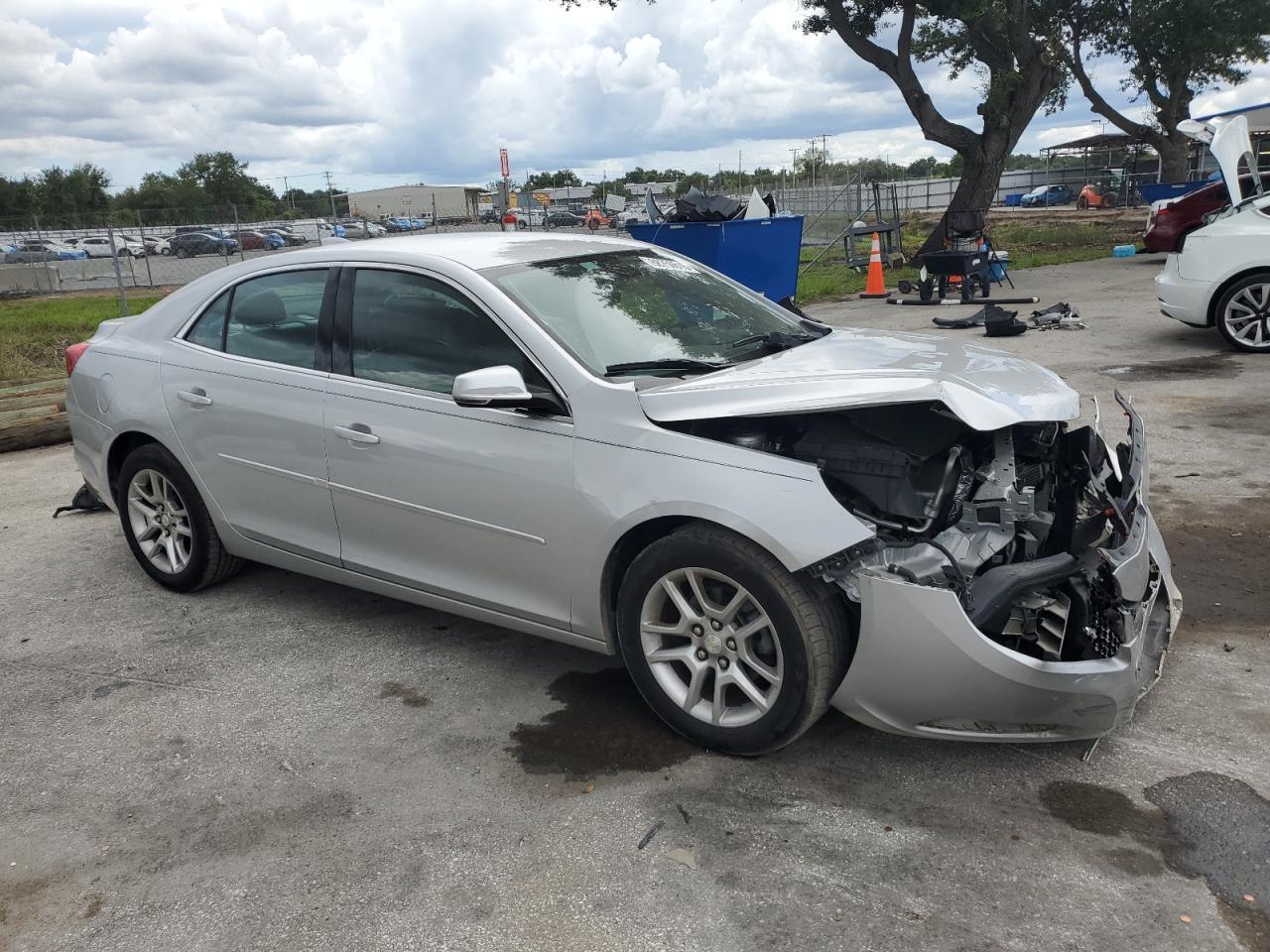 2015 Chevrolet Malibu 1Lt - Image 4