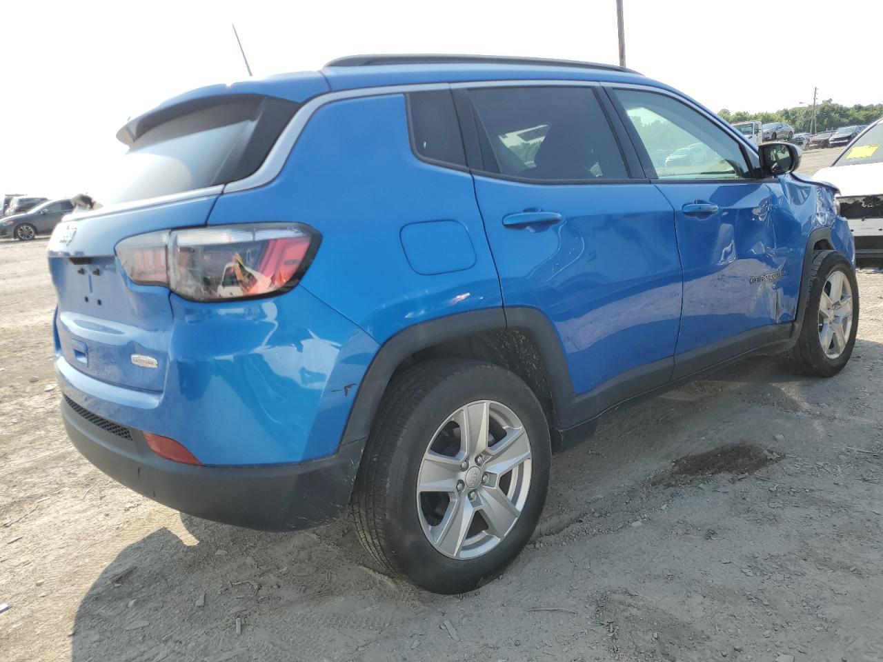 2022 Jeep Compass Latitude - Фото 3