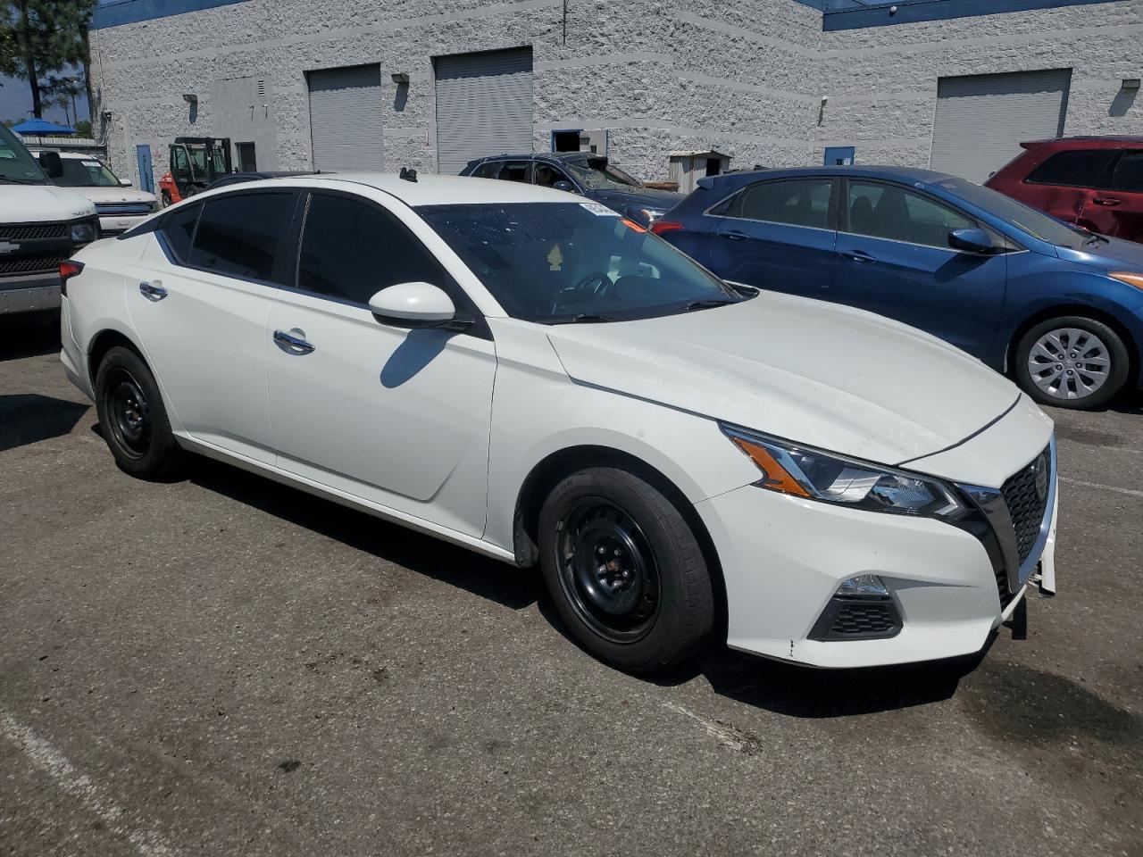 2020 Nissan Altima 2.5 S - Фото 4