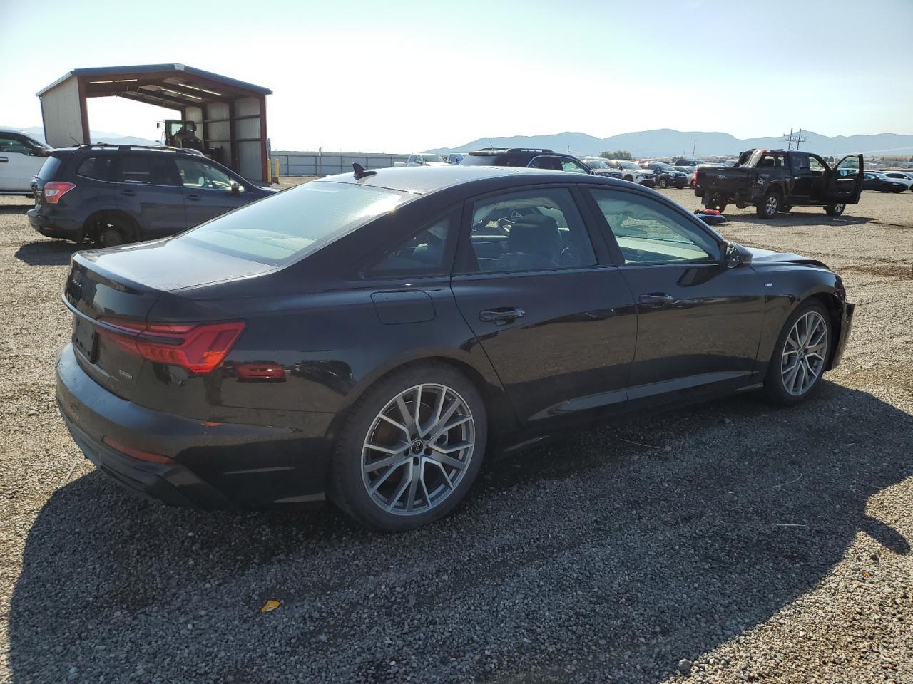 2022 Audi A6 Premium Plus - Фото 3