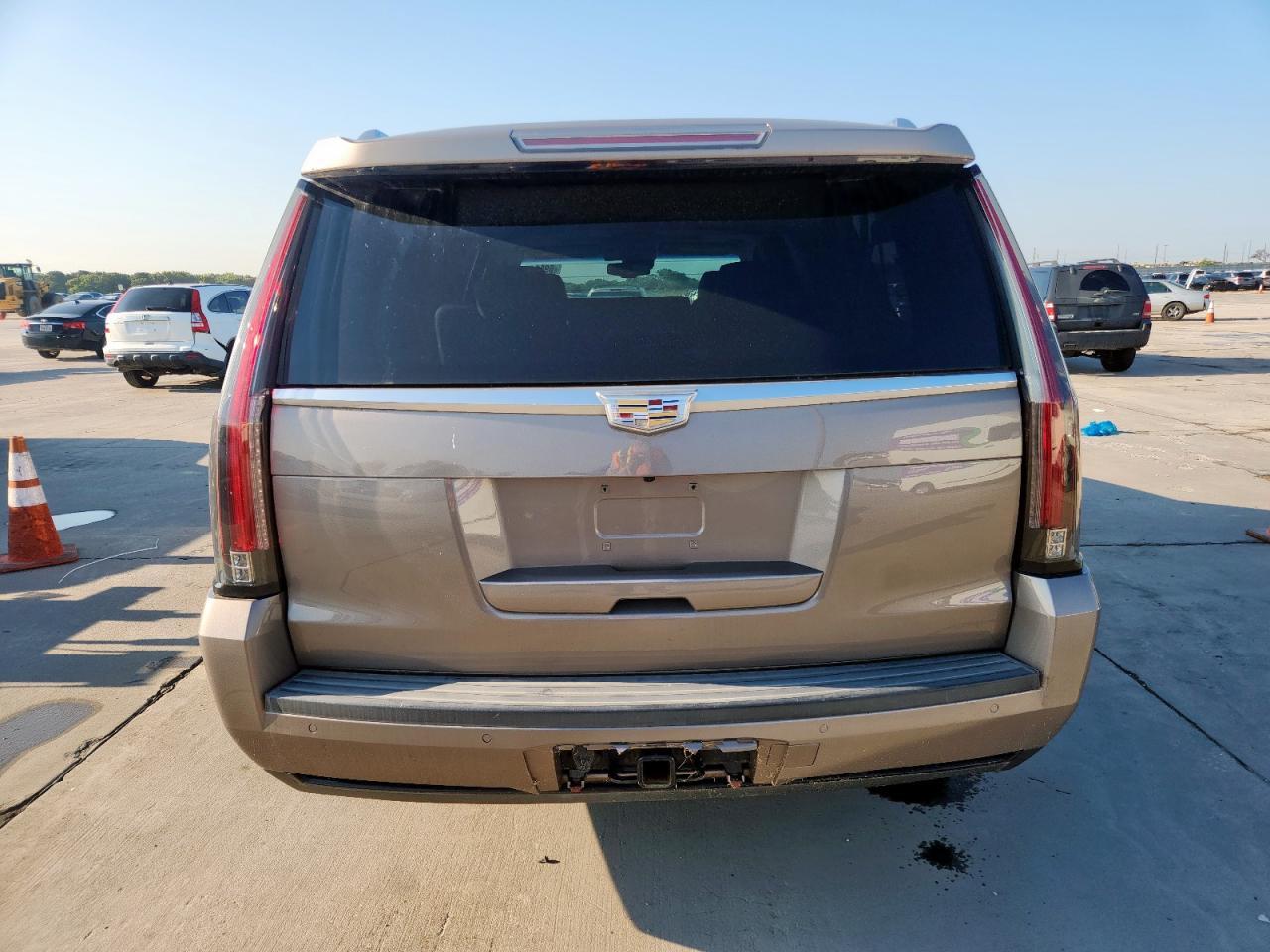 2015 Cadillac Escalade Esv Luxury - Фото 6