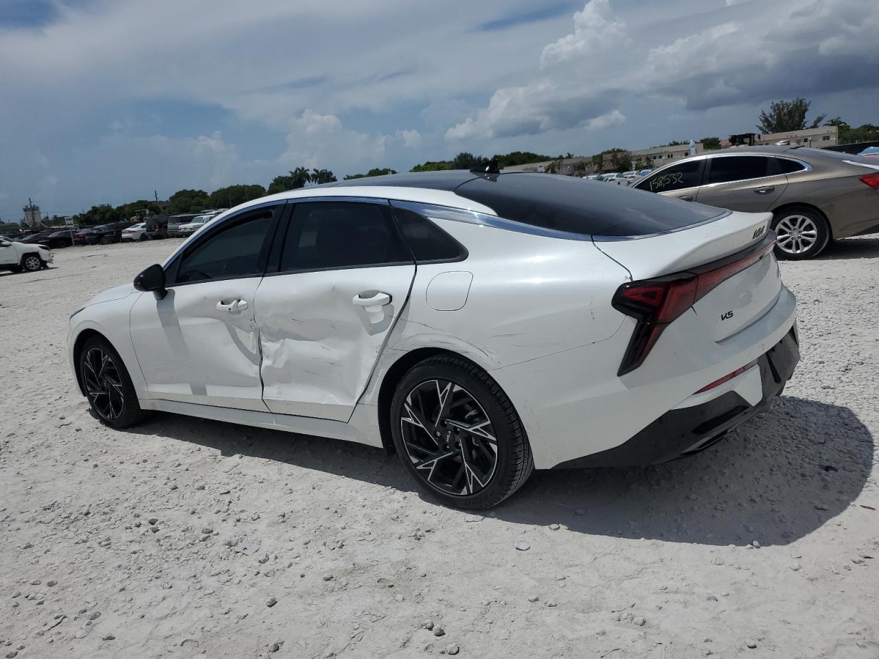 2025 Kia K5 Gt Line - Фото 2