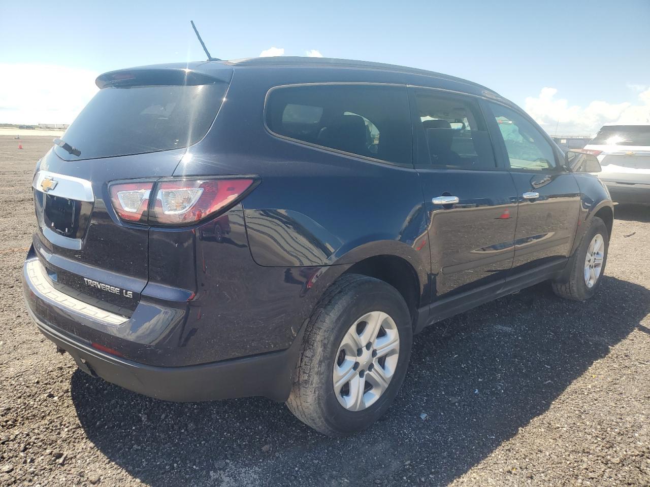 2015 Chevrolet Traverse Ls - Image 3