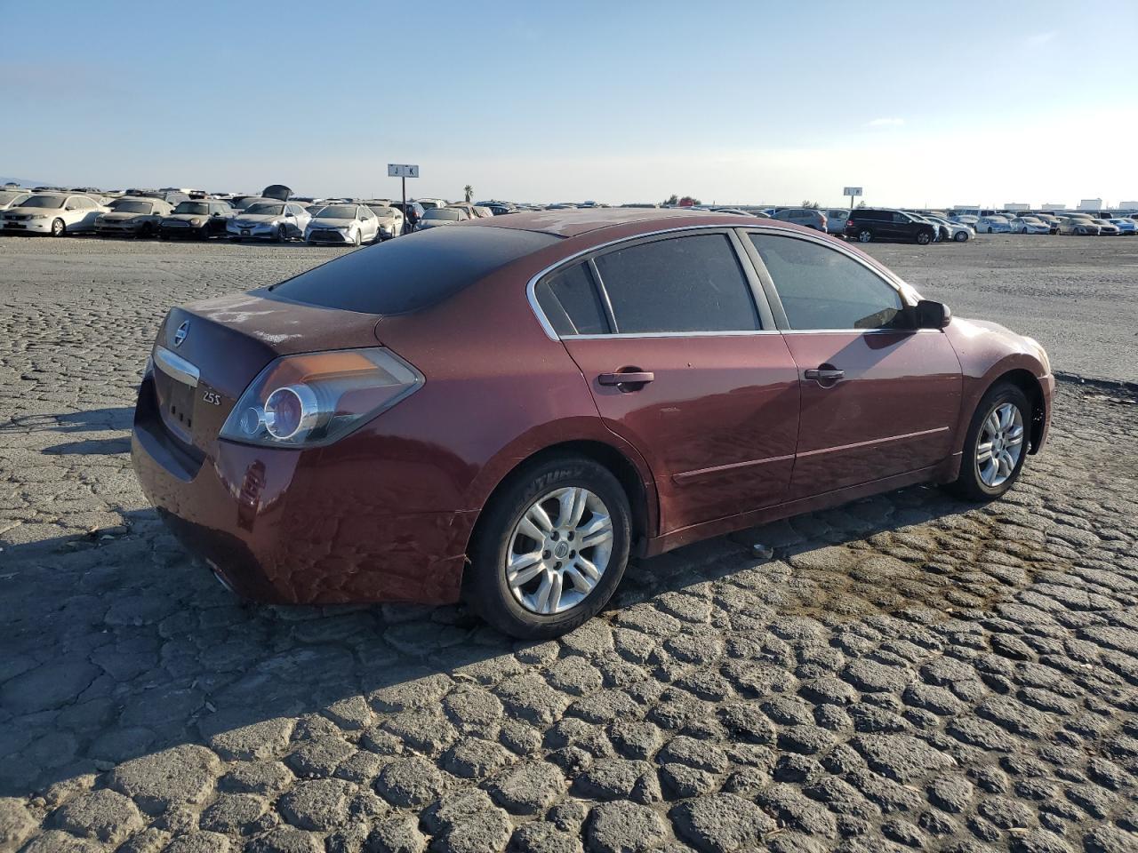 2010 Nissan Altima Base - Фото 3