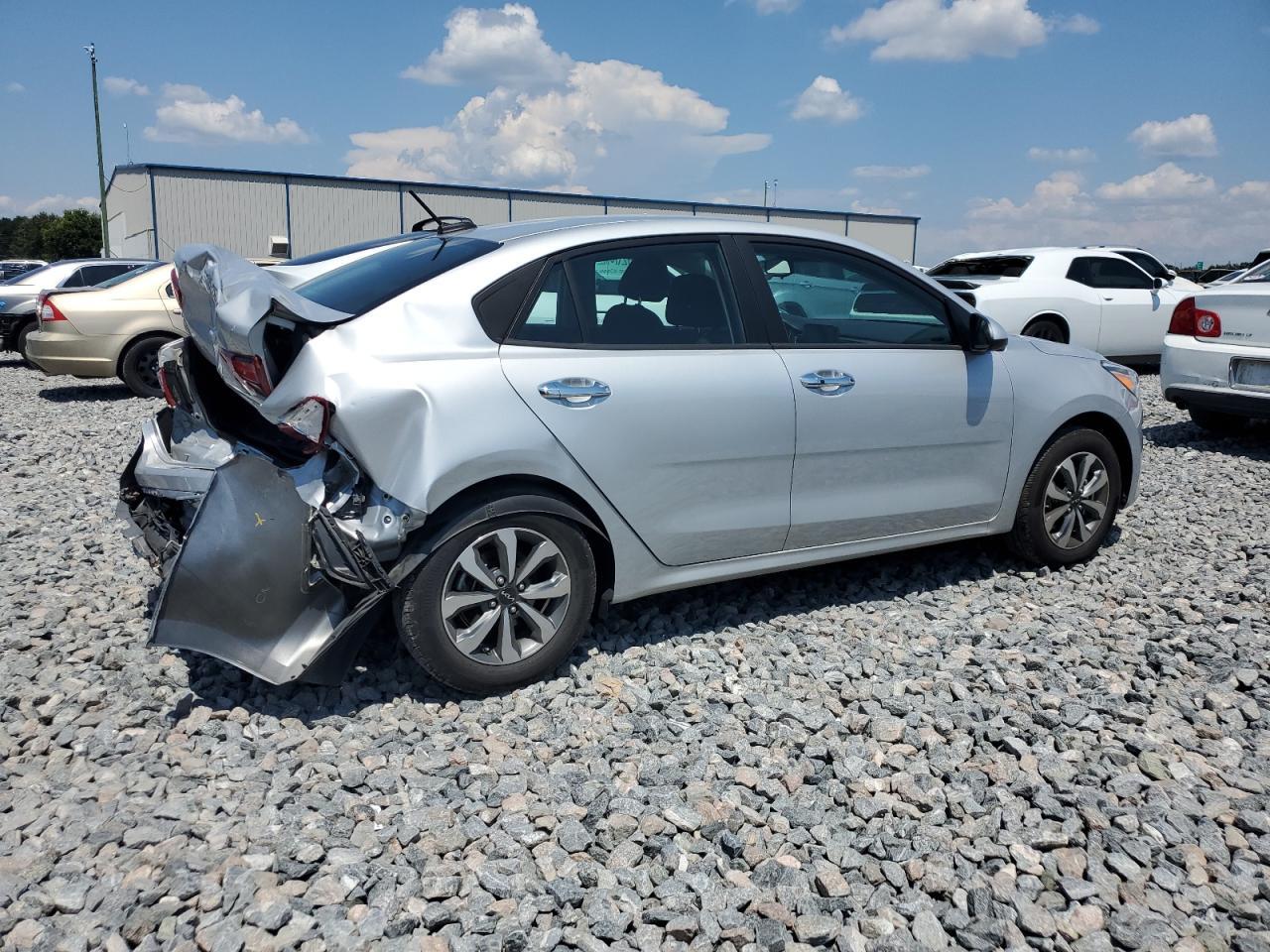 2023 Kia Rio Lx - Фото 3